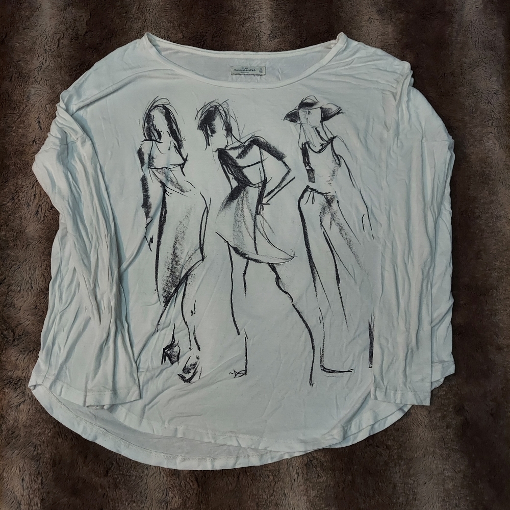 Abercrombie & Fitch Dolman Black & White Graphic medium